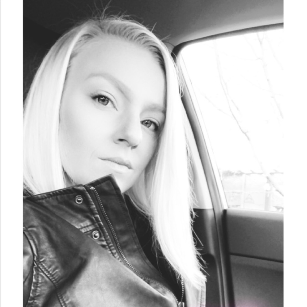 Meet your Posher, Allison